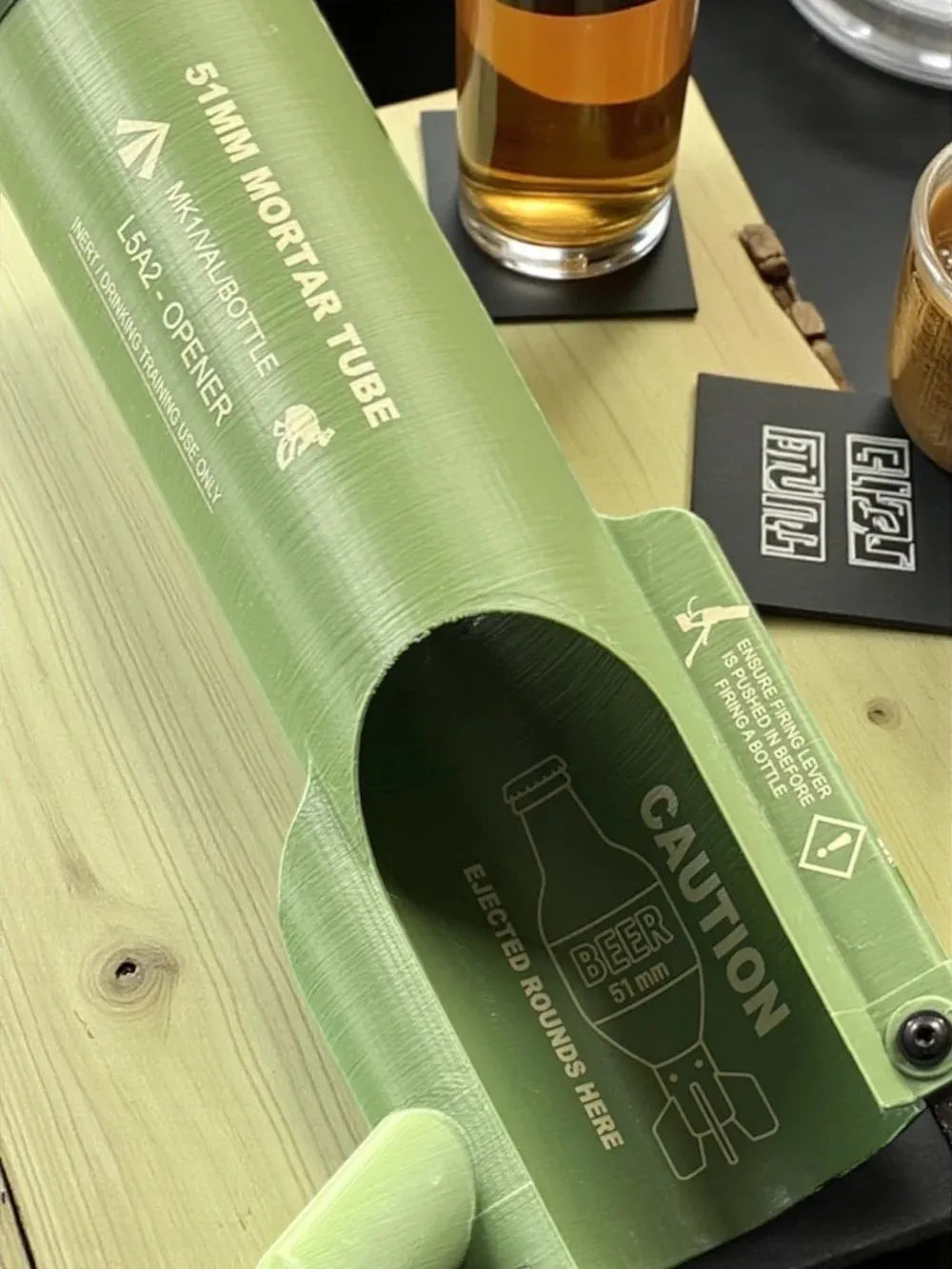 🚀 51mm Beer Bottle Mortar Bottle Opener 🍻– Novelty Cap-Launching Desk & Bar Accessory